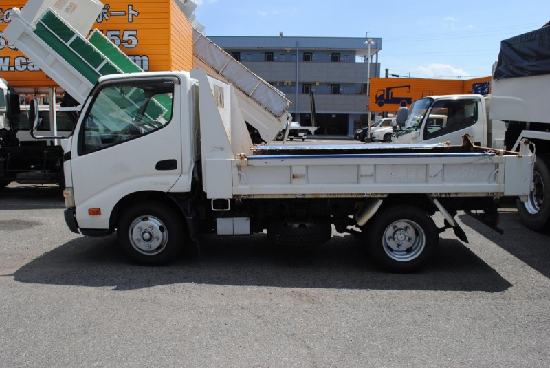 H23 デュトロ ダンプ 積載2t|中古トラックの販売・買取・査定のアイナビ