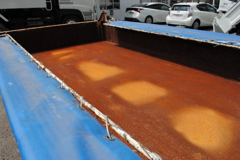 H23 デュトロ ダンプ 積載2t|中古トラックの販売・買取・査定のアイナビ