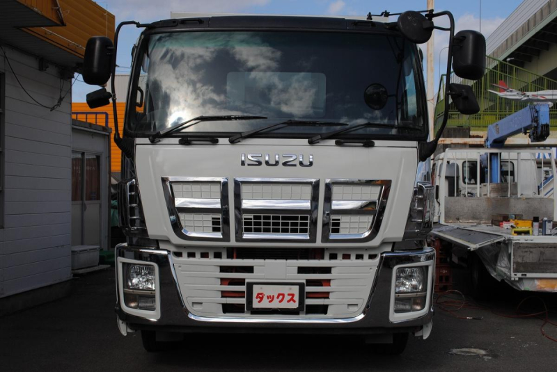 H26 ギガ ダンプ 積載9.1|中古トラックの販売・買取・査定のアイナビ