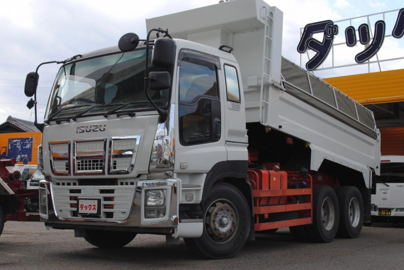 H26 ギガ ダンプ 積載9.1|中古トラックの販売・買取・査定のアイナビ