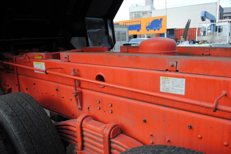 H26 ギガ ダンプ 積載9.1|中古トラックの販売・買取・査定のアイナビ