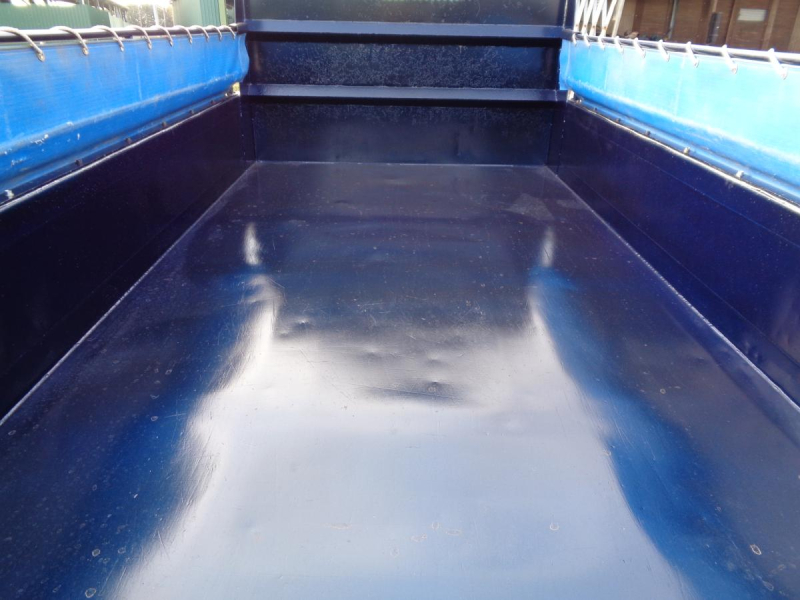 車検たっぷり令和3年式デュトロダンプ低走行3t4ナンバー|中古トラックの販売・買取・査定のアイナビ