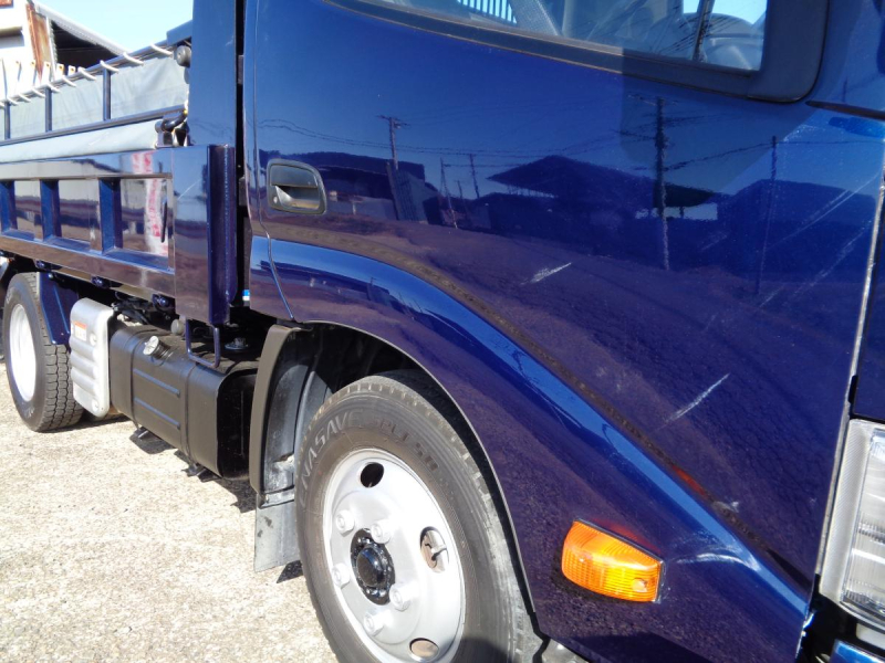 車検たっぷり令和3年式デュトロダンプ低走行3t4ナンバー|中古トラックの販売・買取・査定のアイナビ