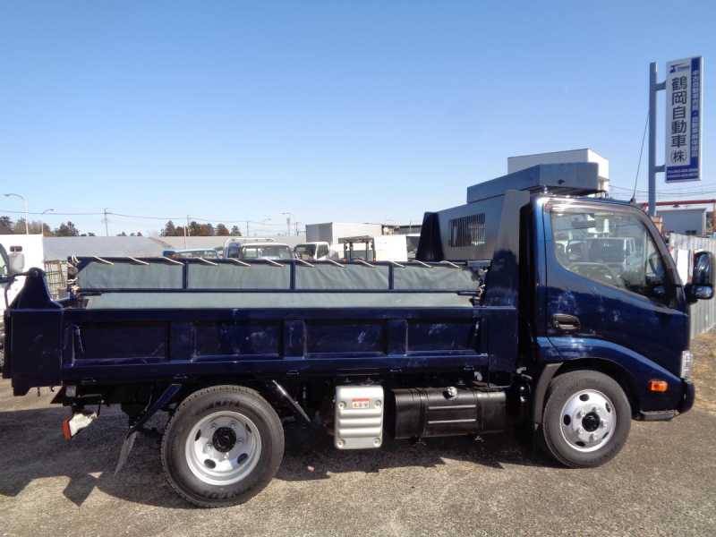 車検たっぷり令和3年式デュトロダンプ低走行3t4ナンバー|中古トラックの販売・買取・査定のアイナビ