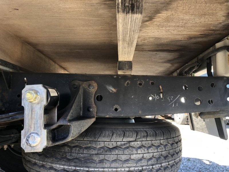 Wキャブ 10尺 フルフラットロー|中古トラックの販売・買取・査定のアイナビ