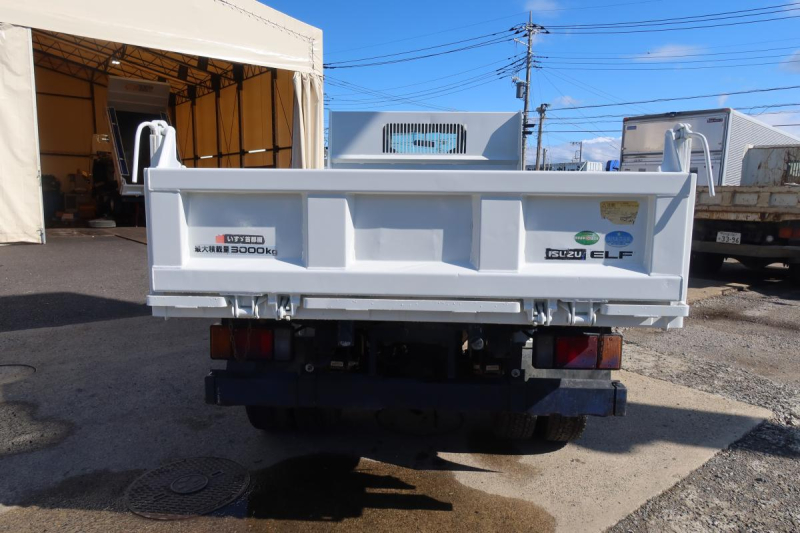 高床ダンプ 積載3000kg 新明和製|中古トラックの販売・買取・査定のアイナビ