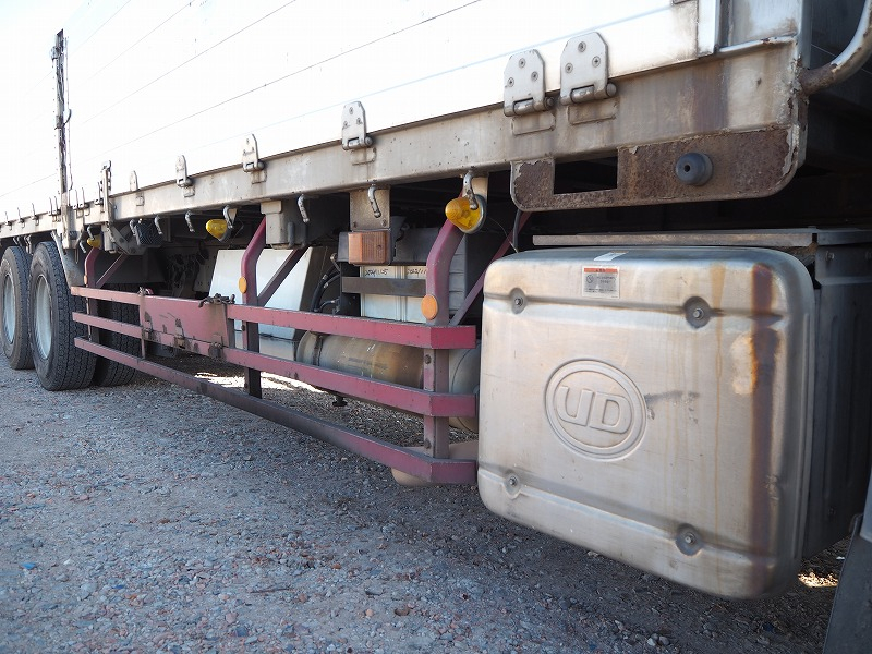 UDクオン平アルミブロック高床2デフアルミブロック平ボディ|中古トラックの販売・買取・査定のアイナビ