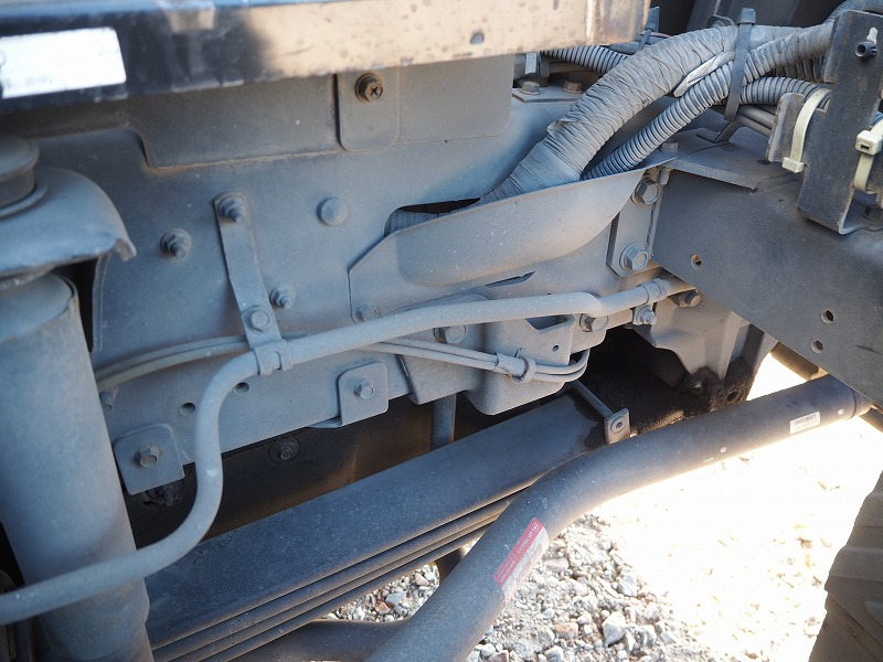 UDクオン平アルミブロック高床2デフアルミブロック平ボディ|中古トラックの販売・買取・査定のアイナビ