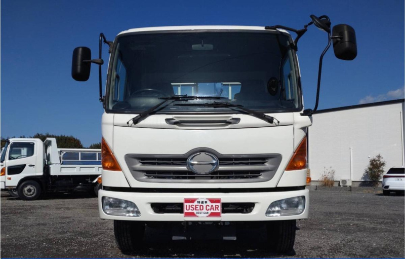 日野自動車レンジャー 4tユニック 4段クレーン ラジコン有り|中古トラックの販売・買取・査定のアイナビ