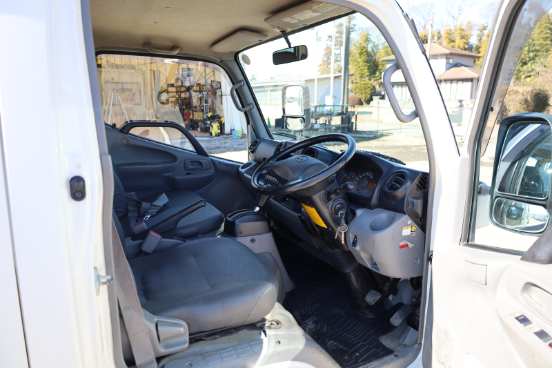 デュトロ|中古トラックの販売・買取・査定のアイナビ