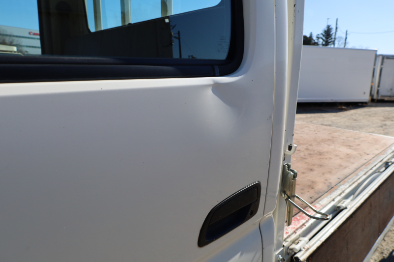 デュトロ|中古トラックの販売・買取・査定のアイナビ