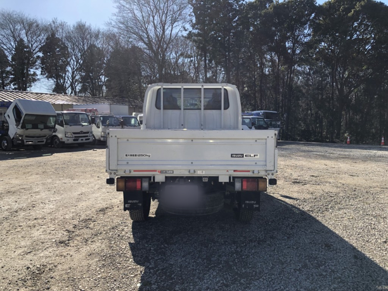 Wキャブ 10尺 フルフラットロー|中古トラックの販売・買取・査定のアイナビ