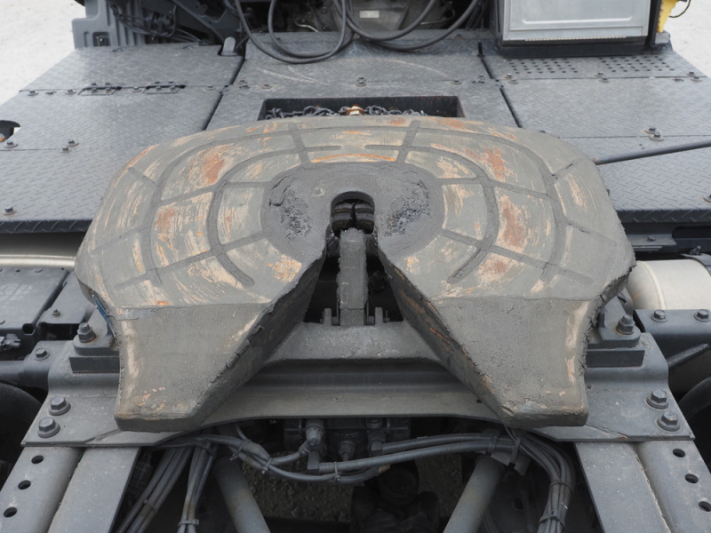 日野 トラクタ プロフィア|中古トラックの販売・買取・査定のアイナビ