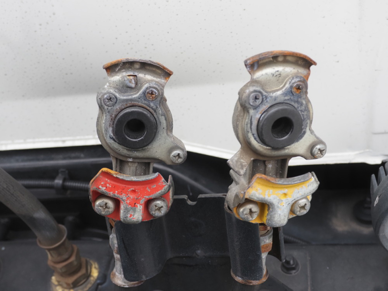 日野 トラクタ プロフィア|中古トラックの販売・買取・査定のアイナビ