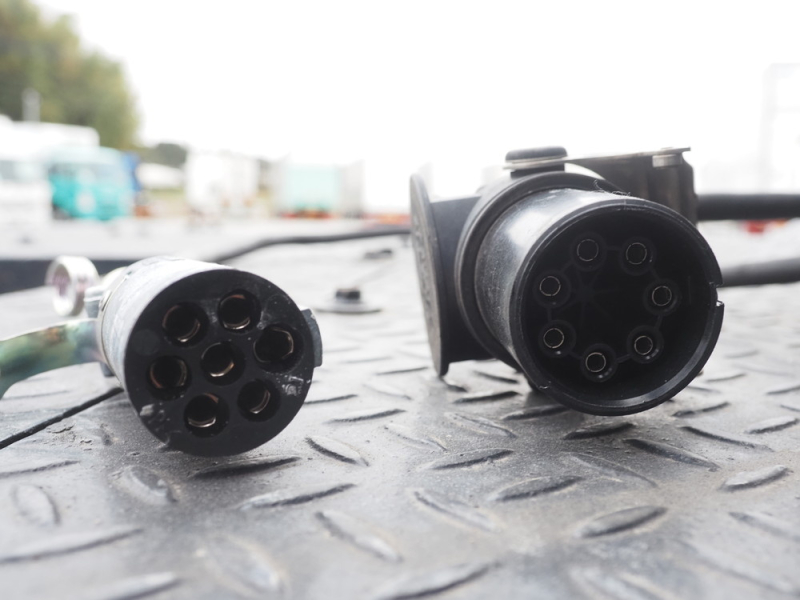 日野 トラクタ プロフィア|中古トラックの販売・買取・査定のアイナビ