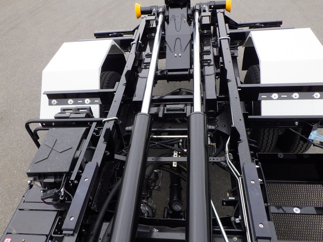 三菱2KG-FK72Fアームロール4t標準幅|中古トラックの販売・買取・査定のアイナビ