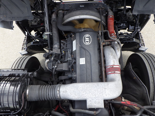 日産UDQKG-GK5XABSヘッド第五輪荷重9.6tハイルーフ|中古トラックの販売・買取・査定のアイナビ