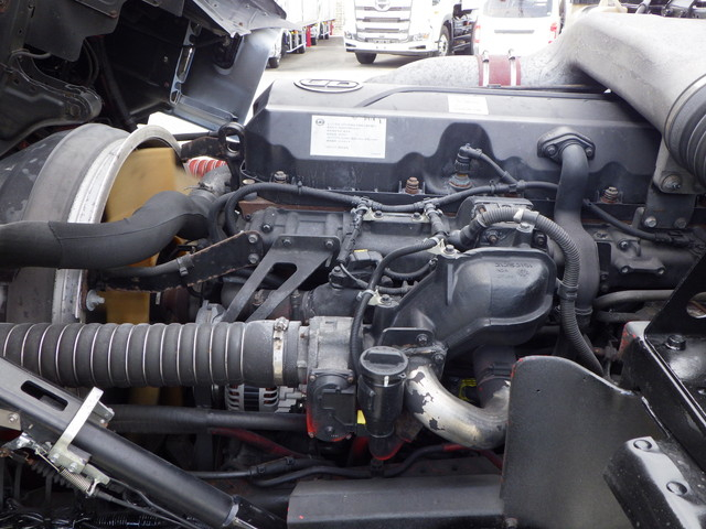 日産UDQKG-GK5XABSヘッド第五輪荷重9.6tハイルーフ|中古トラックの販売・買取・査定のアイナビ