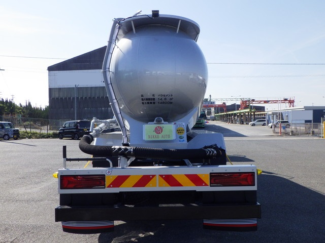 三菱2PG-FU84GZジェットパック10t超1層式粉粒体運搬車|中古トラックの販売・買取・査定のアイナビ