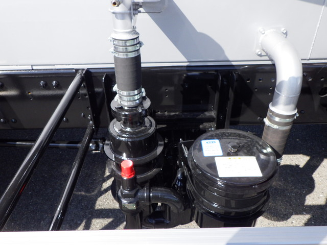 三菱2PG-FU84GZジェットパック10t超1層式粉粒体運搬車|中古トラックの販売・買取・査定のアイナビ