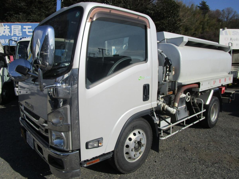 4.5KL 3室 消防書類有り|中古トラックの販売・買取・査定のアイナビ