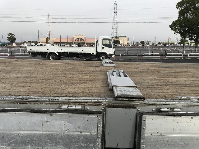 日野 平ボディ|中古トラックの販売・買取・査定のアイナビ