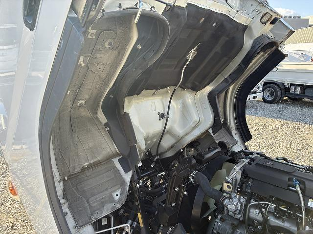 三菱ふそう 平ボディ キャンター|中古トラックの販売・買取・査定のアイナビ