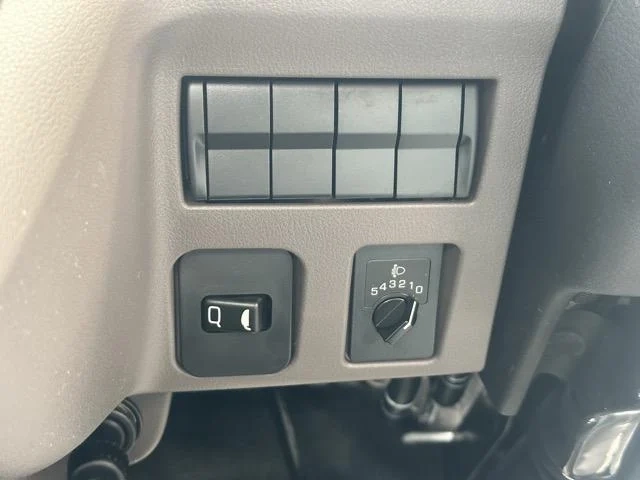 三菱ふそう キャンター|中古トラックの販売・買取・査定のアイナビ