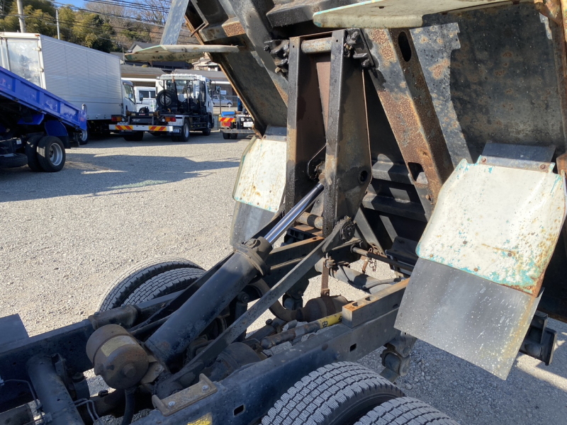 H15年式、ダイナ、車検付|中古トラックの販売・買取・査定のアイナビ