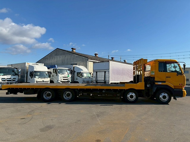 セーフティローダー8×44軸低床2デフリーフサスペンション|中古トラックの販売・買取・査定のアイナビ