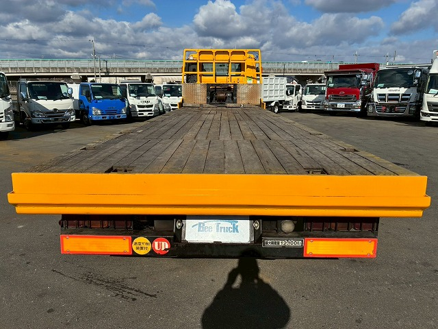 セーフティローダー8×44軸低床2デフリーフサスペンション|中古トラックの販売・買取・査定のアイナビ