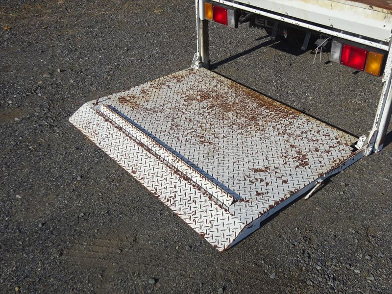 Wキャブ 垂直ゲート|中古トラックの販売・買取・査定のアイナビ