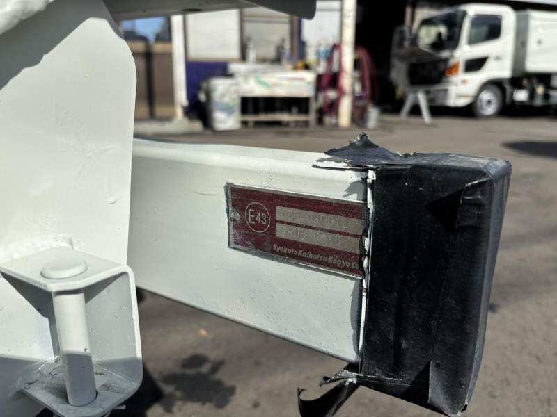 ワイド幅 巻き込みパッカー車 極東製6.2立米 積載3100kg|中古トラックの販売・買取・査定のアイナビ