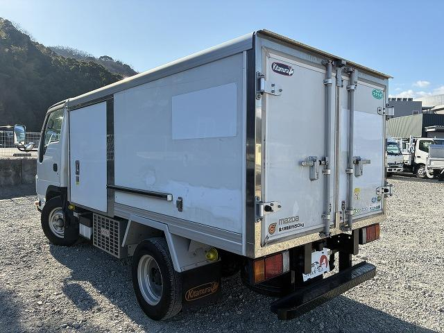 マツダ バン車|中古トラックの販売・買取・査定のアイナビ