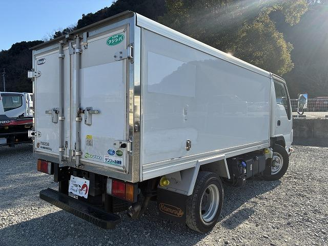 マツダ バン車|中古トラックの販売・買取・査定のアイナビ