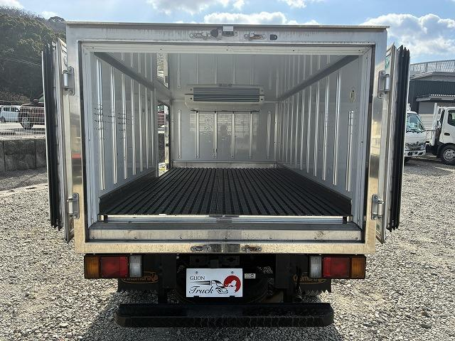 マツダ バン車|中古トラックの販売・買取・査定のアイナビ