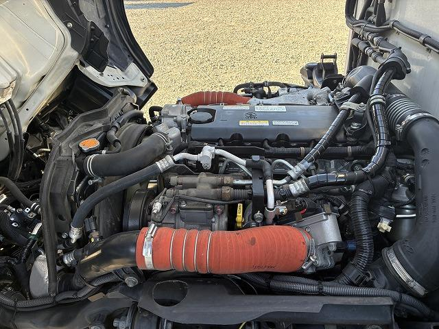 マツダ バン車|中古トラックの販売・買取・査定のアイナビ