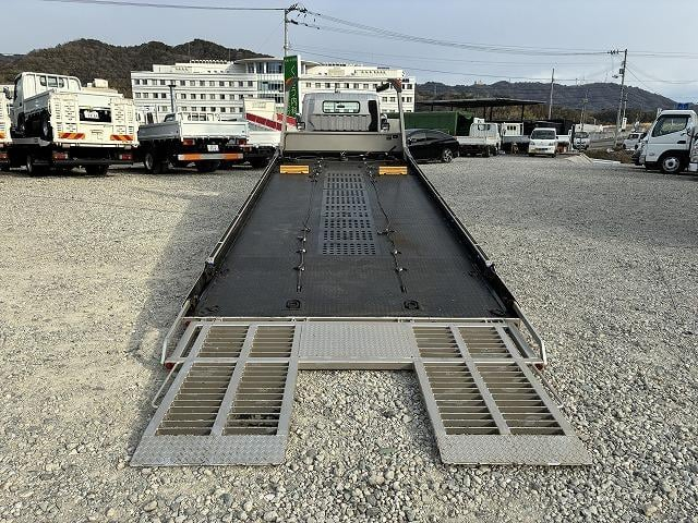 三菱ふそう 特殊車両 キャンター|中古トラックの販売・買取・査定のアイナビ