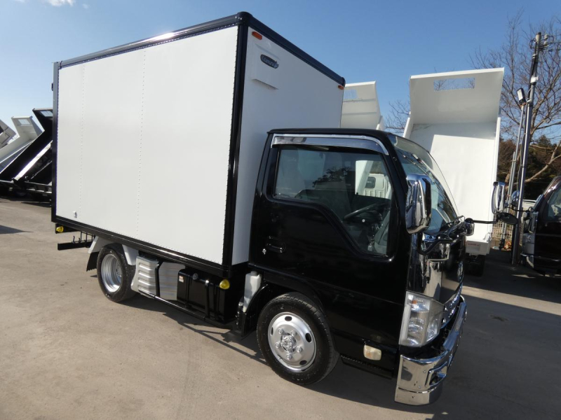 1.5tパネルバン マニュアル 4WD 260120|中古トラックの販売・買取・査定のアイナビ