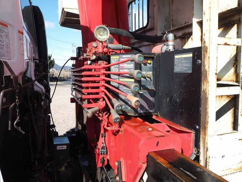 日産ディーゼルコンドル増トン5段クレーンラジコン平ボディ|中古トラックの販売・買取・査定のアイナビ