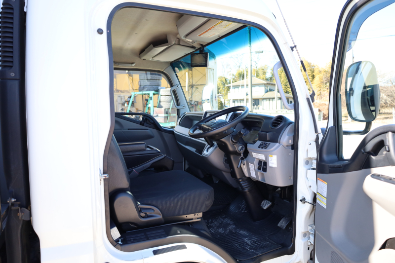 キャンター|中古トラックの販売・買取・査定のアイナビ