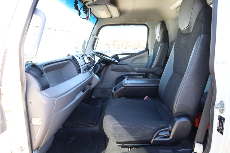 キャンター|中古トラックの販売・買取・査定のアイナビ