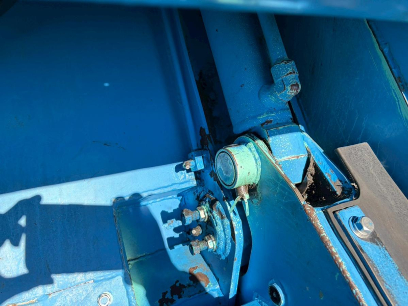 日野デュトロ塵芥車(パッカー車)|中古トラックの販売・買取・査定のアイナビ