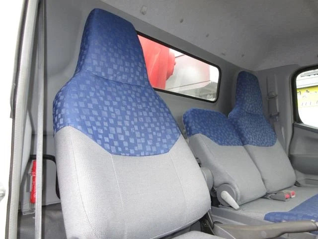 三菱ふそう キャンター|中古トラックの販売・買取・査定のアイナビ