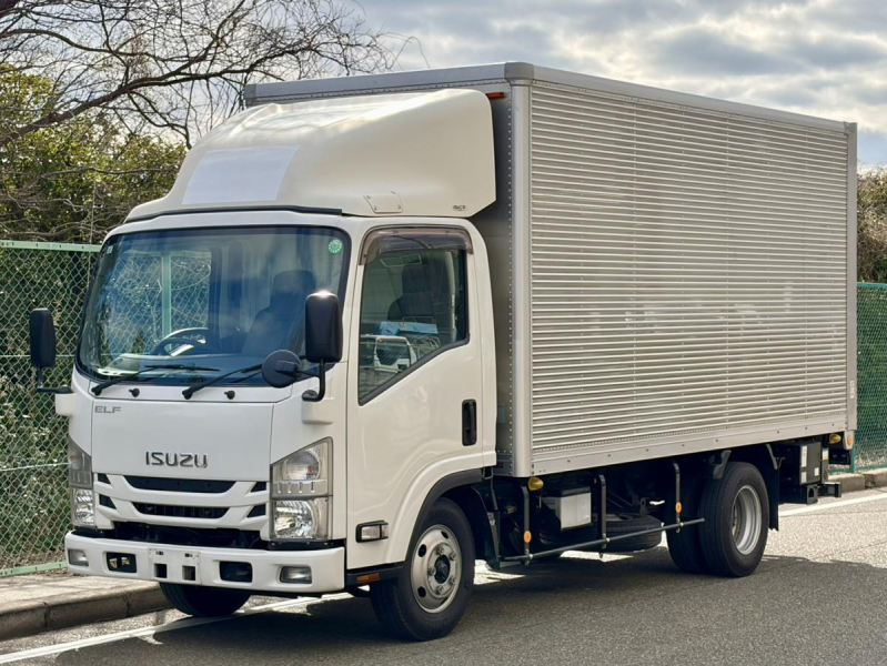 H28年式TRG-NMR85AN標準ロング積載2t跳ね上げゲート付バン|中古トラックの販売・買取・査定のアイナビ