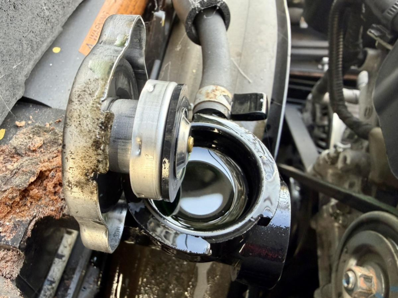 H29年式TRG-NPR85ANワイドロング積載3t6M/Tアルミバン|中古トラックの販売・買取・査定のアイナビ