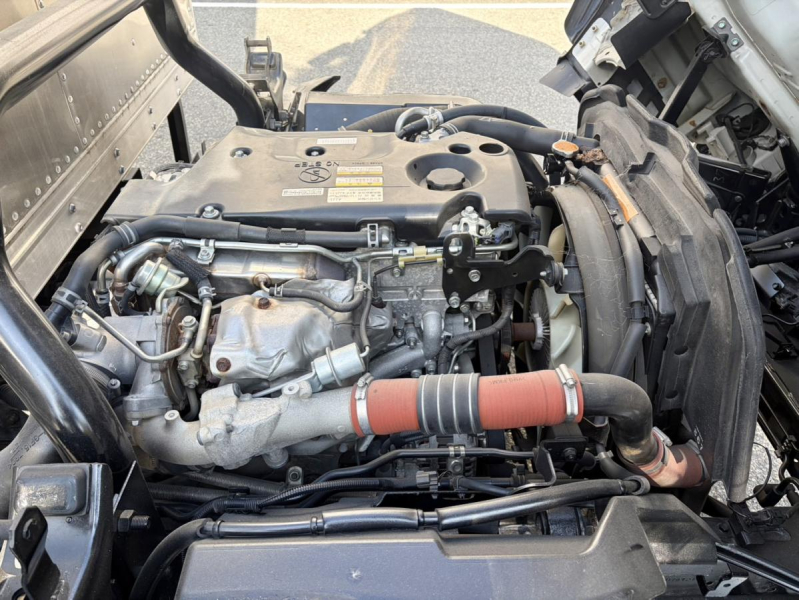 H29年式TRG-NPR85ANワイドロング積載3t6M/Tアルミバン|中古トラックの販売・買取・査定のアイナビ