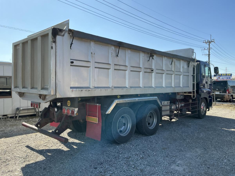 ★H22イスズギガ深ダンプステンレスボディ|中古トラックの販売・買取・査定のアイナビ