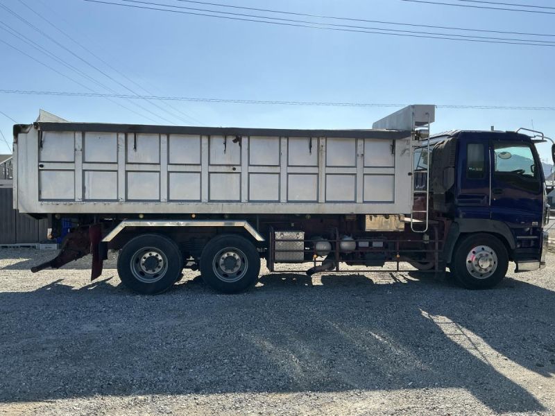 ★H22イスズギガ深ダンプステンレスボディ|中古トラックの販売・買取・査定のアイナビ