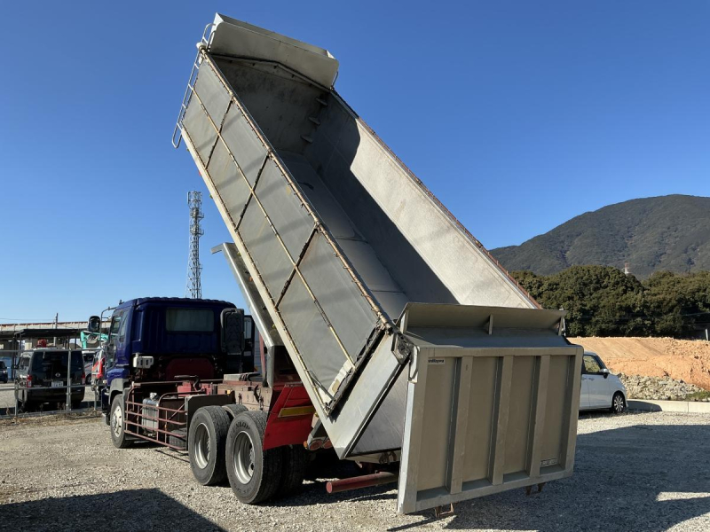 ★H22イスズギガ深ダンプステンレスボディ|中古トラックの販売・買取・査定のアイナビ